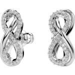 Silberne Elegante Swarovski Damenohrstecker aus Kristall zum Valentinstag 