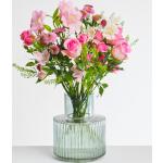 Pinke Fleurop Blumensträuße mit Geschenk zum Valentinstag 