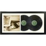 The Beastie Boys - Ill Kommunikation Gerahmtes Doppelalbum Weißes Passepartout Und Schwarzer Rahmen. 45cm X 92cm