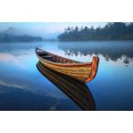 Traditionelles Holzboot, das auf einem ruhigen See schwimmt, erstellt mit genera