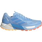 Reduzierte Blaue adidas Terrex Agravic Trailrunning Schuhe für Herren Größe 38 