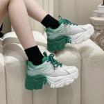 Blaue Slip-on Sneaker ohne Verschluss aus Mesh atmungsaktiv für Damen für den für den Herbst 