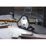 Varta 18647101401 - Tragbare LED-Taschenlampe WORK FLEX LED/12W/5V 5200mAh IP54