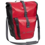 Rote Vaude Aqua Back Plus Nachhaltige Gepäckträgertaschen 25l aus LKW-Plane mit Rollverschluss 