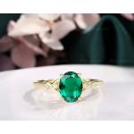 Emeraldfarbene Vintage Ovale Goldringe poliert aus Gold mit Smaragd handgemacht Größe 68 für die Braut 