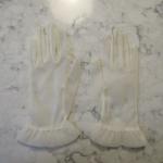 Weiße Vintage Herrenhandschuhe mit Rüschen aus Chiffon Größe 6 