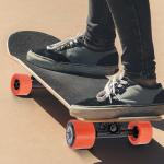 Wasserdichtes Elektro-skateboard Mit Einem Motor Für Erwachsene Und Jugendliche