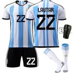 Weltmeisterschaft Argentinien Fußballtrikot Set Lautaro Nr. 22 mit Stutzen und Schienbeinschützern Größe 16