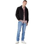 Wrangler Larston Jeans Tapered in hellblauer Waschung-W31 / L36