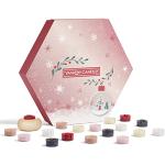 Yankee Candle Geschenkset | 18 duftende Teelichter & 1 Teelichthalter in einer festlichen Geschenkbox | Snow Globe Wonderland Kollektion | 1716521E